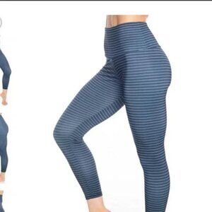 Onzie Flow High Rise Stripe Legging Tight
